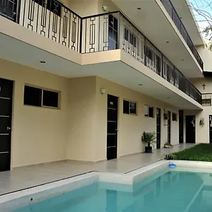 hotel-virreyes.hotelsmerida.org/